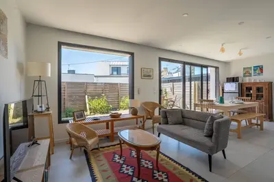 Image de Le 50 Bis - 200 m du rivage (rade), 5 minutes plage de baignade