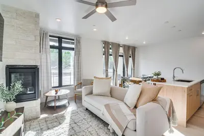 Image de 3 Mi to Lake Dillon: Condo Near Shops & Eats!