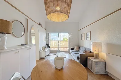 Image de Appartement T3 vue mer résidence avec Piscine à Pramousquier