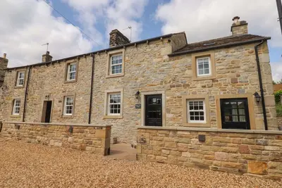 Image de Rowan Tree Cottage, pet friendly, with hot tub in Skipton