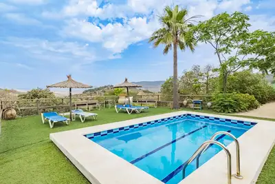 Image de Cubo's Casa Rural Villa Aitana / piscine privée / près de Caminito del Rey / Wi-Fi gratuit