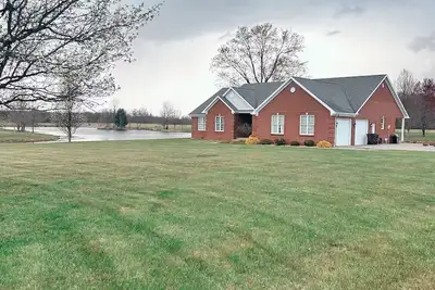 Image de The Hanover Haven - Slice of Paradise - 10 minutes to Downtown Madison