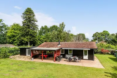 Image de Superbe maison à Melby avec WiFi