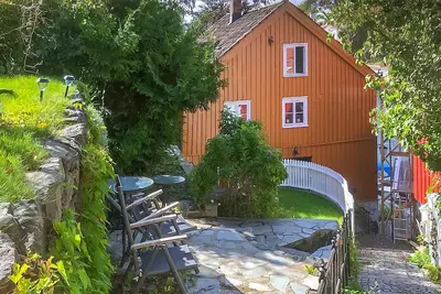 Image de Maison confortable de 2 chambres à.