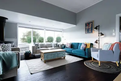 Image de Work & Wander | Cottage w/ Dedicated Office