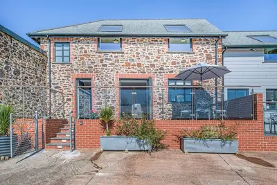 The Stables - Uk49089