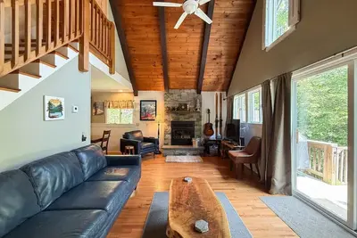 Image de Saco Shores | Private Saco River Getaway w/ Beach