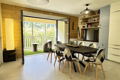 Image de Bel apt 85m2 8p. Parking. Balcon