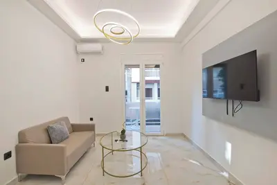 Image de Piraeus Minimal Central 1br Apartment