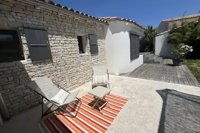 Image de La villa Jardin Secret : avec spa pour 6 people!