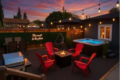 Image de Summer Haven-HotTub-FireTable-King Bed-Bbq-Sleeps8