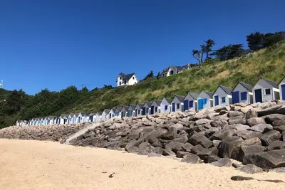 Image de Chambre 'Quartz Rose Et Cristal De Roche' avec Terrasse Partagée, Jardin Partagé et Wi-Fi