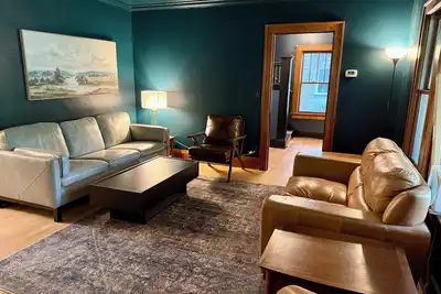 Image de The Wright House, A Stunning, Big, 4-Bedroom in Warren, Century Home Restored!