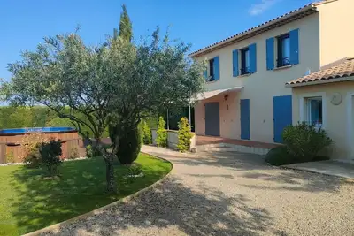 Image de Villa près de Vaison La Romaine  6 personnes