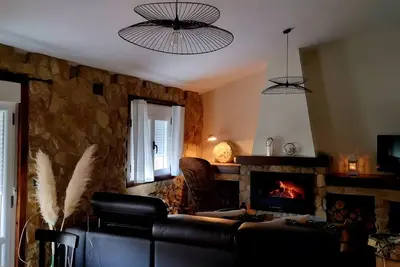 Image de Maison sur les montagnes 'El Berral' avec vue sur les montagnes et balcon