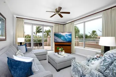 Image de Kbm Resorts | Spacious Ocean View 4-Bedroom Honua Kai Collection | Multi Unit Listing | Same Floor | 2 Free Rental Cars! Hkk-220/29