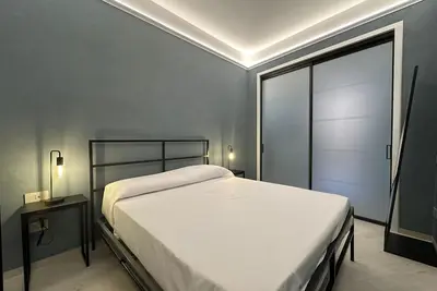 Image de Appartement 'Familiare Parmenide' avec Wi-Fi et climatisation