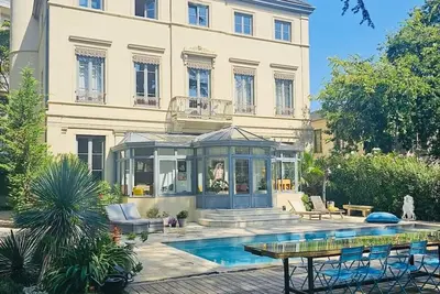 Image de Château Grandclement Lyon Villeurbanne Suite Jacobins 8 pers