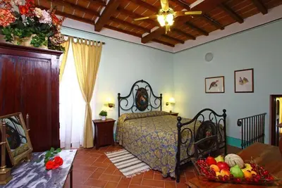 Image de In the Tuscan Maremma, village center, with gardens suspended between heaven and earth