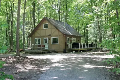 Image de 3-bedroom chalet in fabulous Lakes of the North with Ac, WiFi