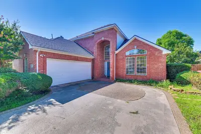 Image de 5 Mi to Ut Dallas: Home w/ Yard in Central Plano!