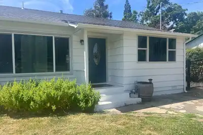 Image de Grand ole House w/ Pool & Hottub