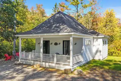 Image de Graceland by the Sea – Your Peaceful Escape in York, Maine