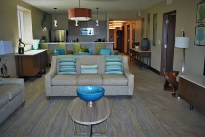 Image de Luxurious Beachfront 3 Bedrooms Presidential Suite with a Spectacular Ocean View