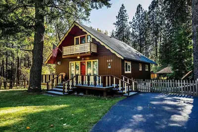 Image de Chalet at the base of Schweitzer Mountain