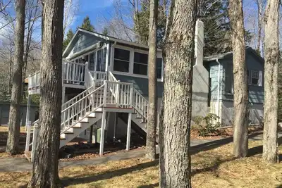 Image de Almost Heaven! Enjoy lakeside magic with  amazing views and amenities!