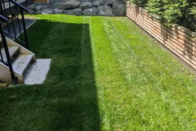 Image de Bright & Spacious Modern Retreat, 12 minute drive to Cultus lake!