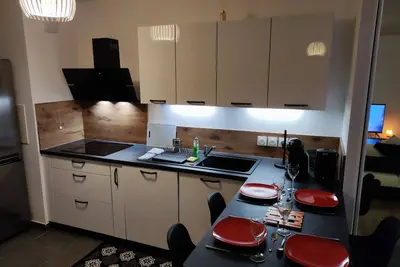 Image de L'AuthentiCité, jardin et parking en centre-ville