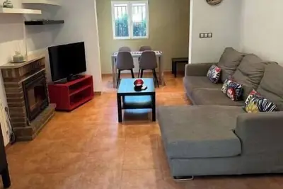 Image de Cozy townhouse near the sea and mountains