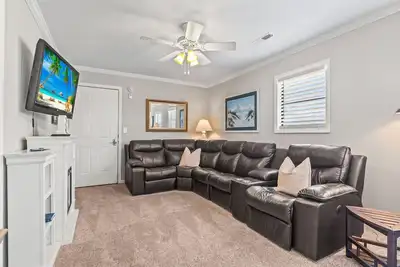 Image de Gorgeous 2 Bedroom Condo for 4! Summer Times Unit 8