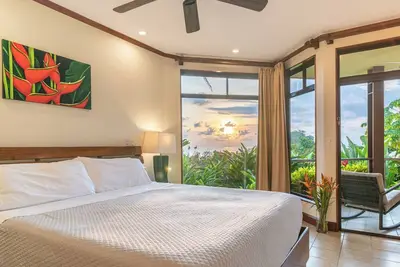 Image de Cozy private suite with large terrace, great ocean views, and 3 resort pools