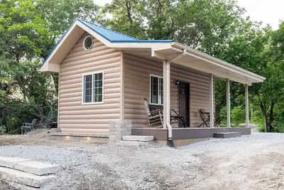 Image de Cozy Cabin w/ Loft, Grill and Fire Pit