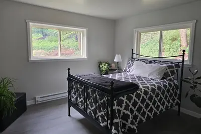 Image de Medicine Tree Chalet in Conner