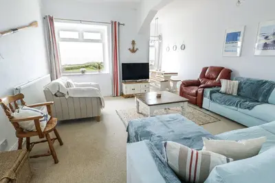 Image de Lady Of The Lake Suite, family friendly in Trearddur Bay