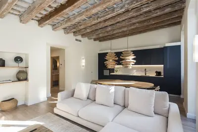 Image de The Residences at Bartomeu 26 -Suite Maricel- 3 Chambres/2 Bains