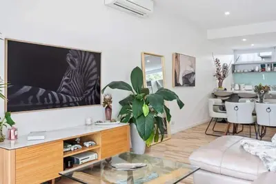 Image de Elwood Beach Retreat by Ready Set Stay