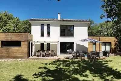 Image de Villa Contemporaine en Provence climatisée