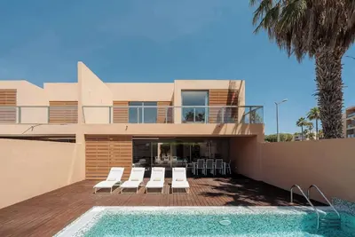 Image de Salgados Premium Beach Villa by Da'Home