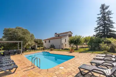 Image de Appartement 'Simon' avec vue sur les montagnes, piscine privée et Wi-Fi