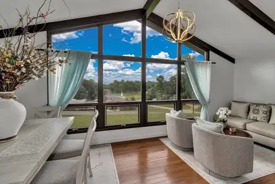 Image de Sunset Haven is a Lovely Family Home in Marion