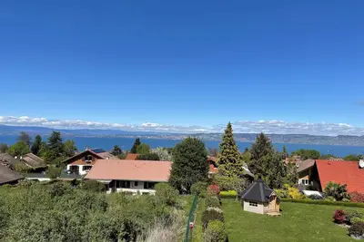 Image de Villa familiale entre lac et montagnes