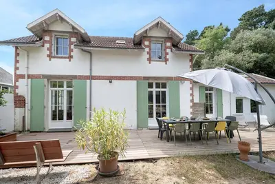 Image de Maison familiale, 200m de la mer 10 ad. 2 enfants