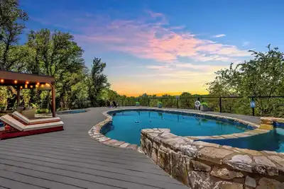 Image de Jalsa I Luxury escape, pool, Ht, Pickleball