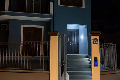 Image de Appartamento con 5 posti letto e tutti i confort al centro di Misterbianco