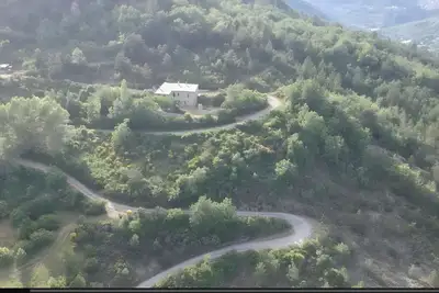 Image de Maison de vacances 'Fonfroide, Drome Provençale' avec vue montagne et jardin privé