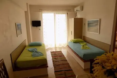 25 meters from beach 1